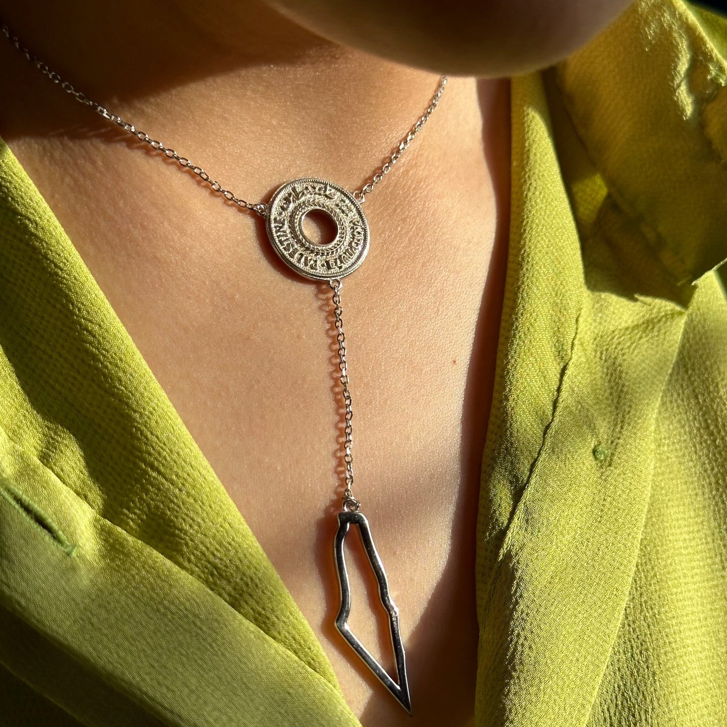 Silver Palestine Coin With Map Necklace سنسال عملة وخريطة فلسطين