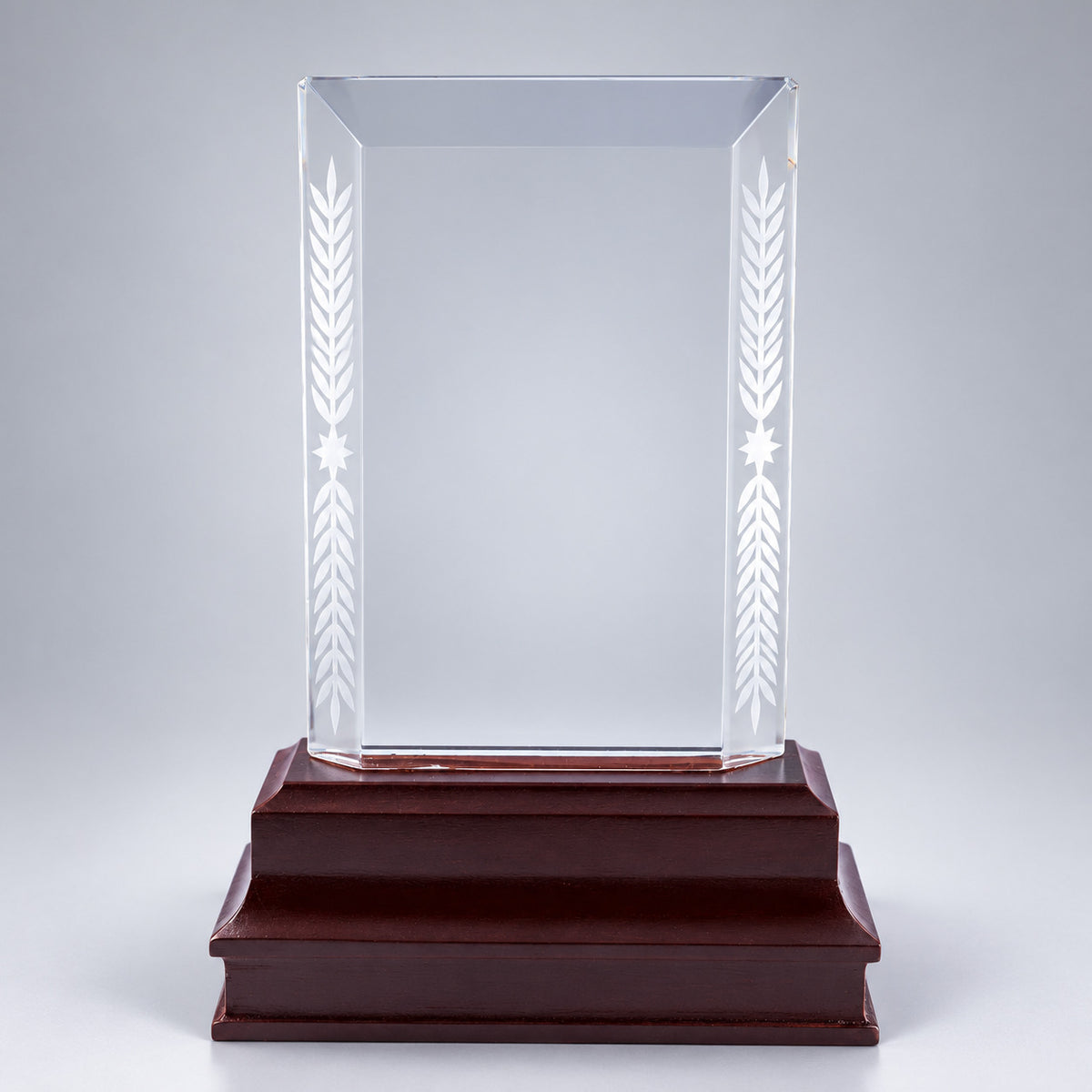 Plaque Wooden Base Crystal - Free Hand Engraving