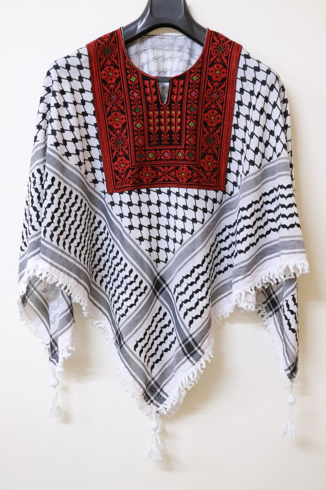 Keffiyeh Tatreez Blouse, Palestinian keffiyeh , Embroidery