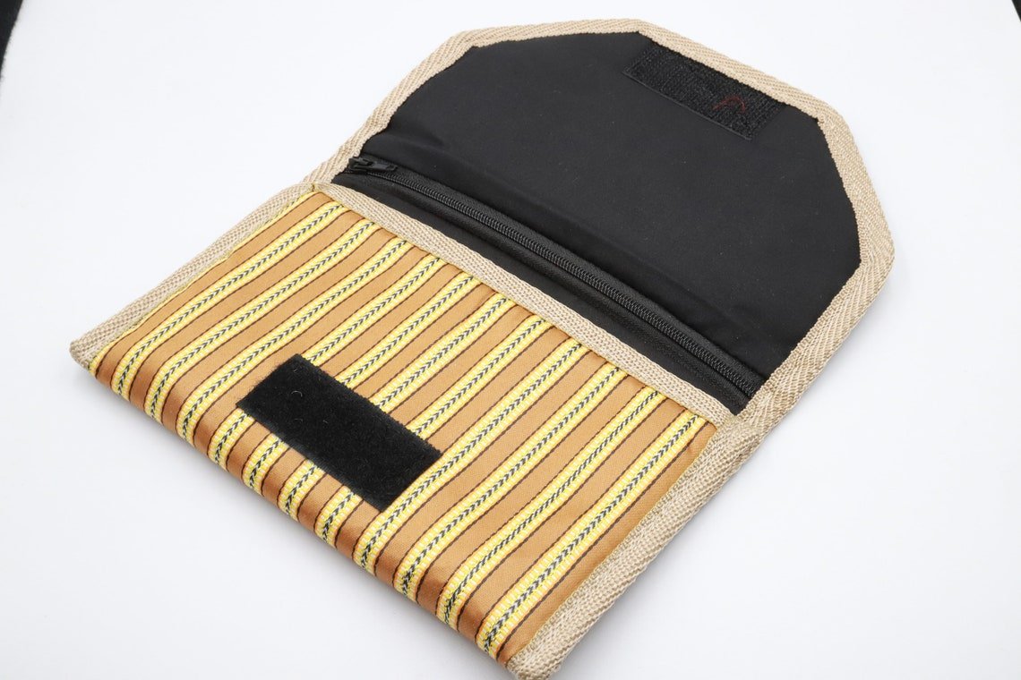 Palestinian Embroidered wallet Embroidered Palestine Tatreez Wallets