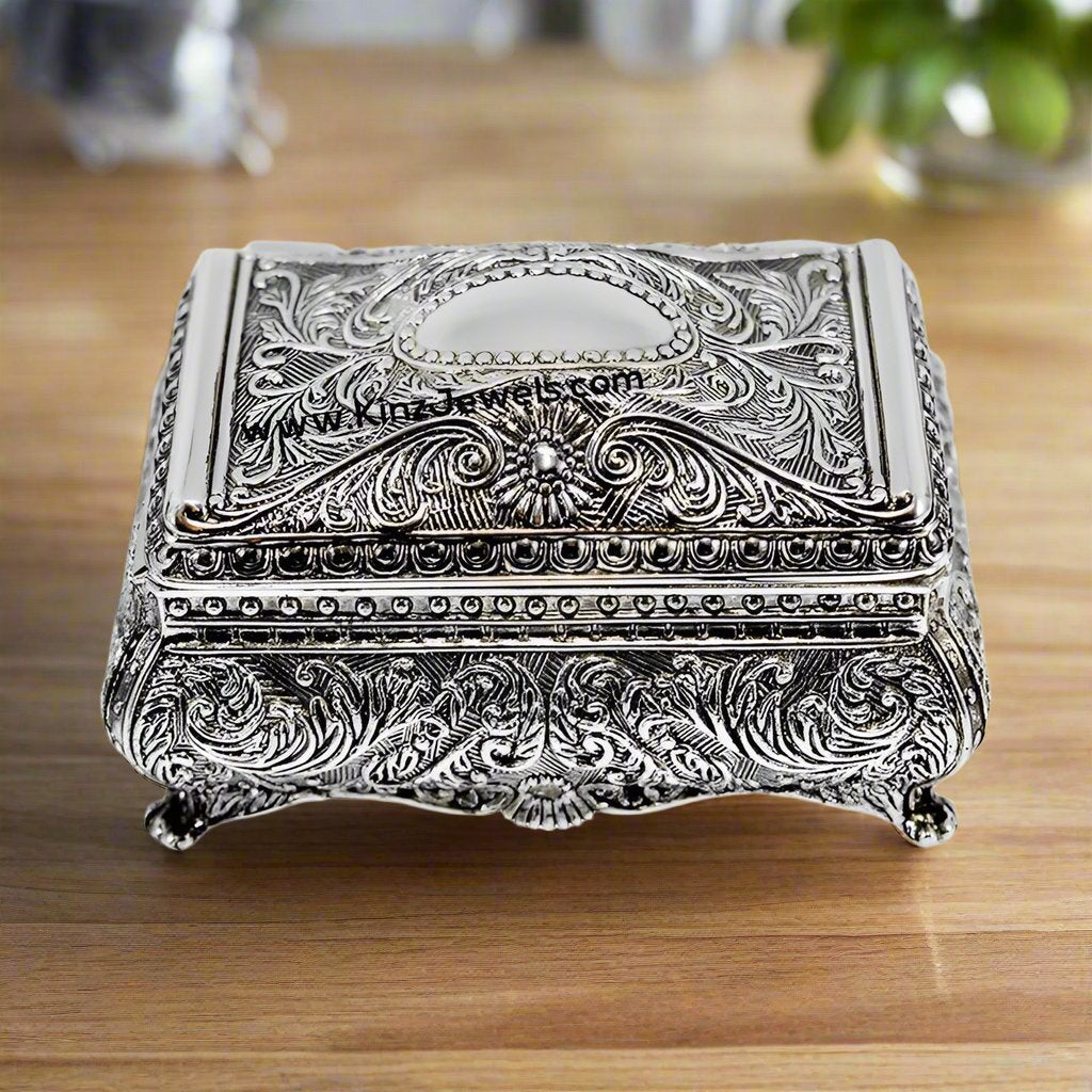 Personalized Vintage Jewelry Box High Quality Alloy Antique Velvet Trinket