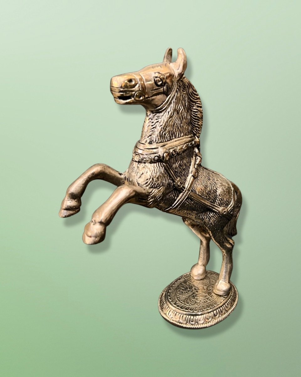 White Metal Arabian Horse
