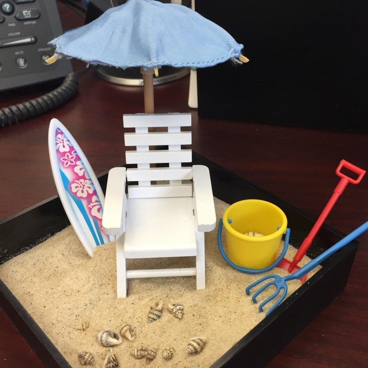 Executive Mini-Sandbox - Beach Break