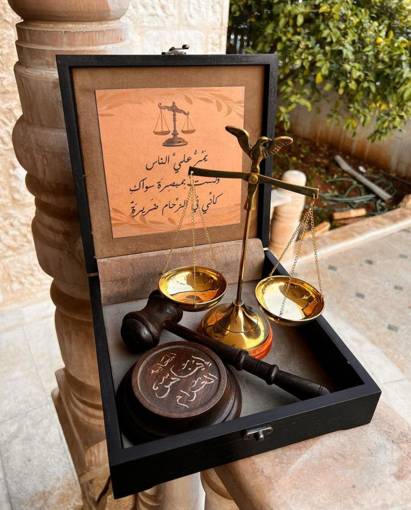 Lawyer Balance with jagel and Box Lawyer / Judge Gift Set