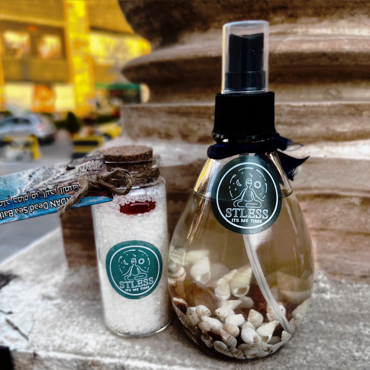 Natural Lavender and Lemon Extract Hydrosol Pillow Spray, Skin And Hair