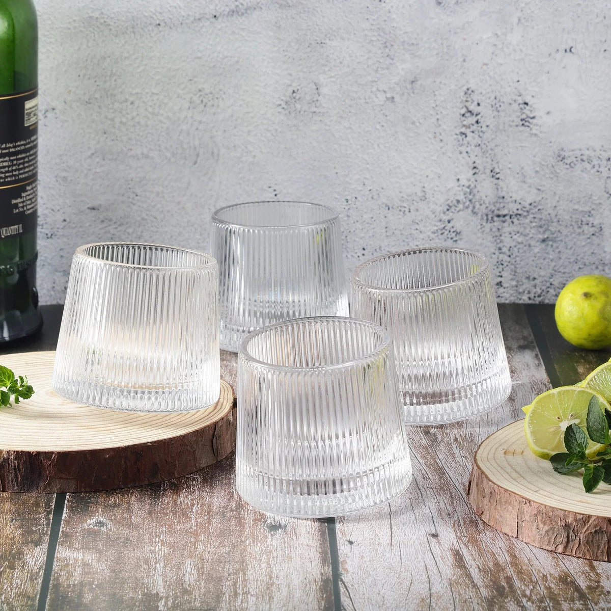 Old Fashioned Dancing Glass Spinning/Swirling Glasses Tumbler