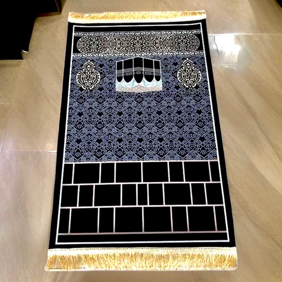 Small Anti slip printed Islam prayer mats with shinny surface