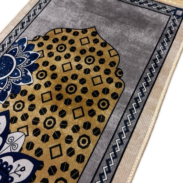 Small Anti slip printed Islam prayer mats with shinny surface