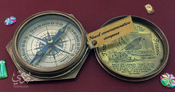 Novel Commemorative Compass