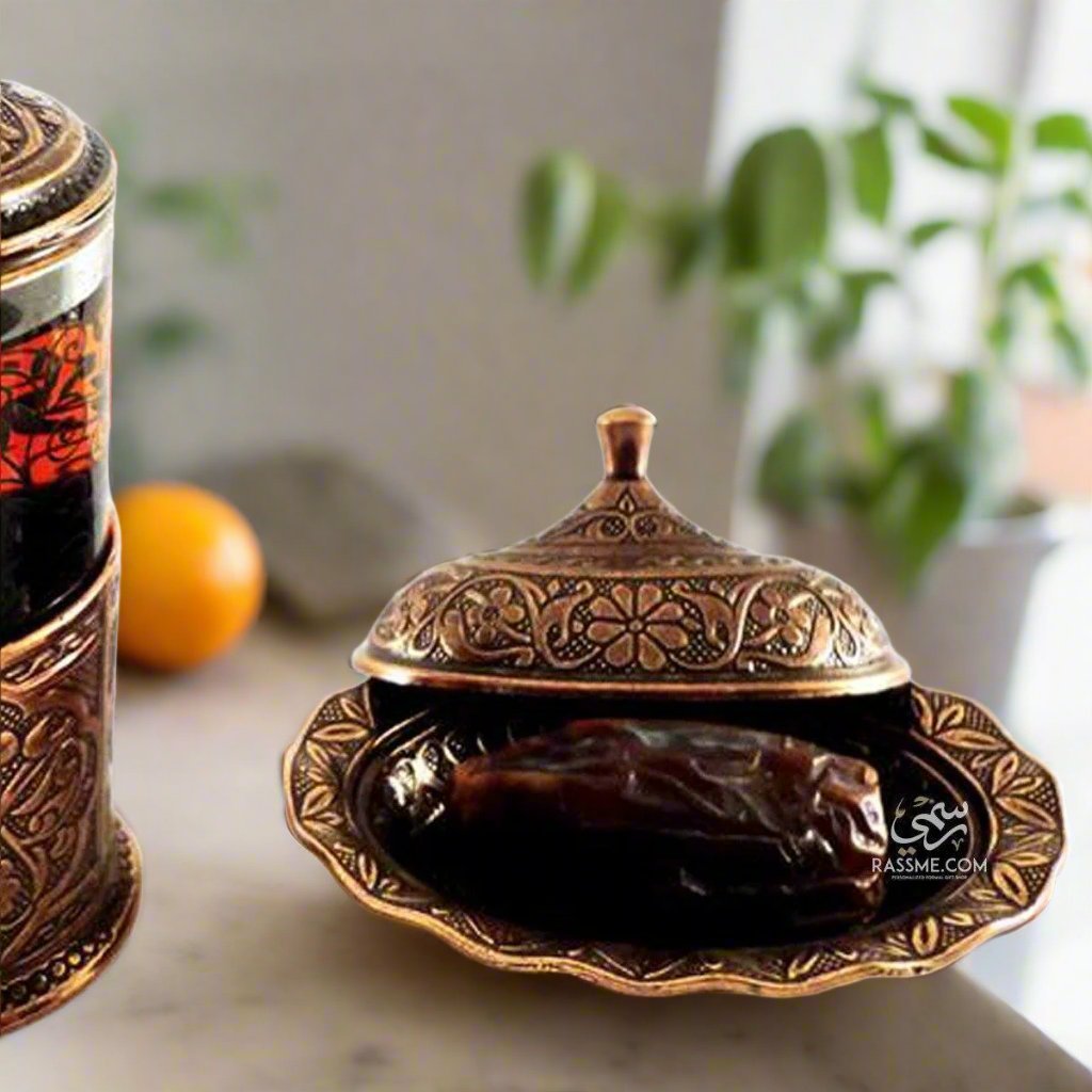 Mini Sweet Serving Date Dish