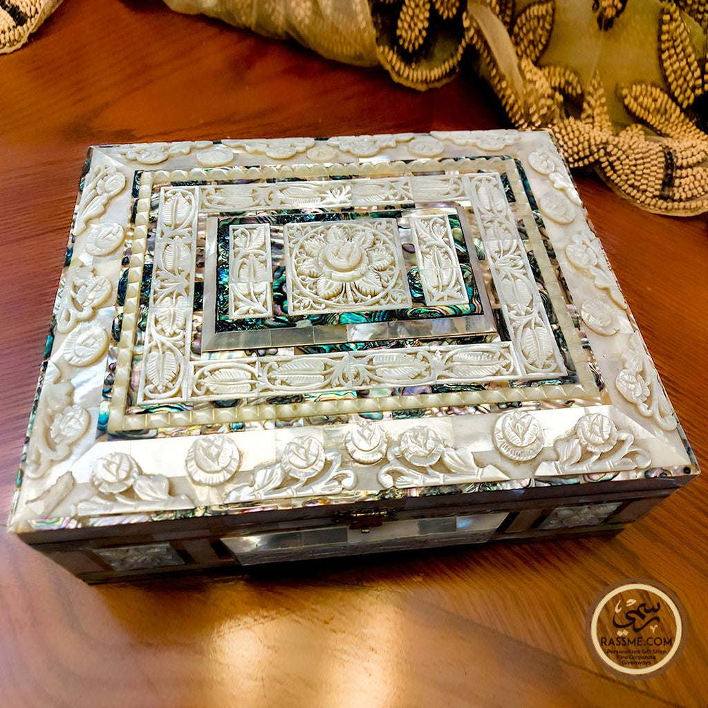 High Quality Genuine Mother Of Pearl Box and Bible Masterpiece
