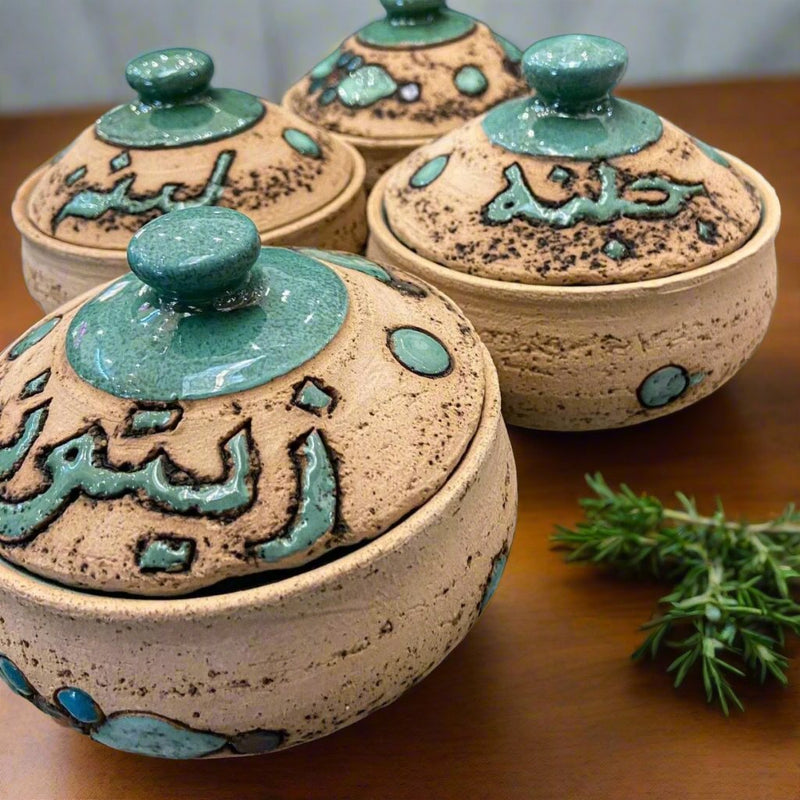 Set of Five Nabatean Bowls - طقم خمس صحون فخار