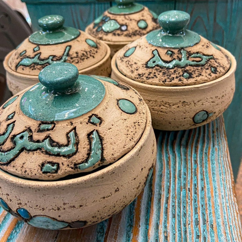 Set of Five Nabatean Bowls - طقم خمس صحون فخار