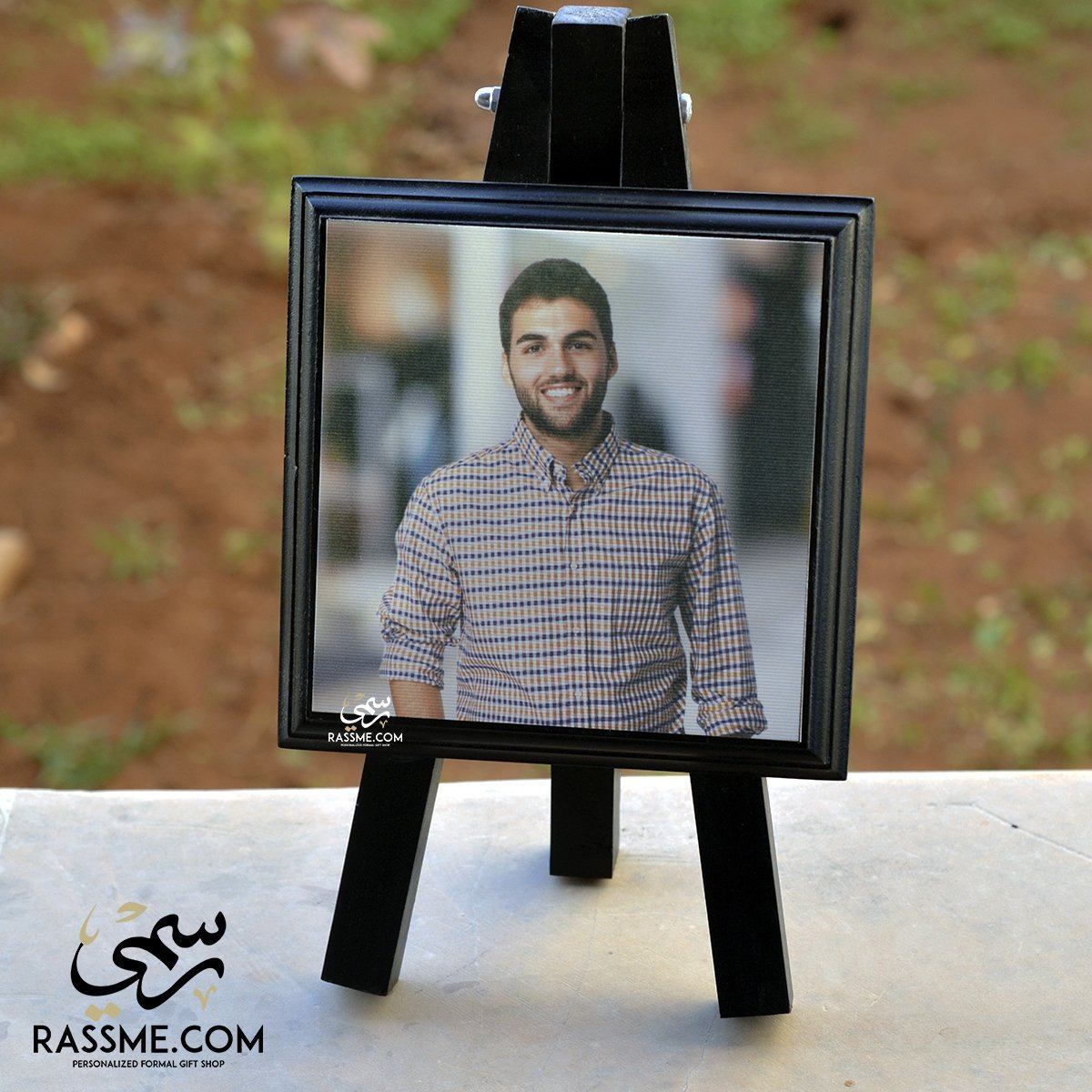 Wooden Drawing Stand Image Only